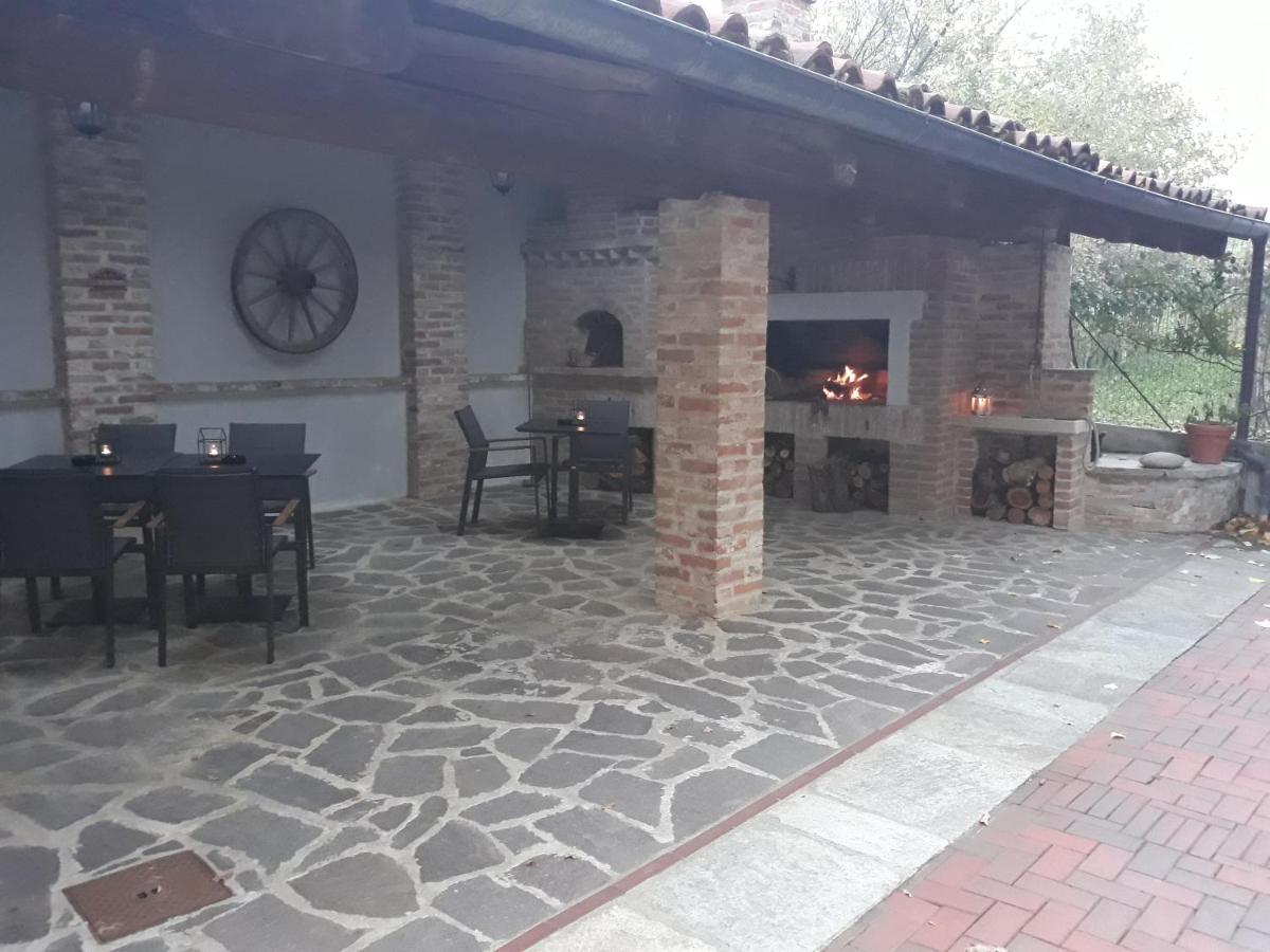Relais Juliette Hotell La Morra Exteriör bild